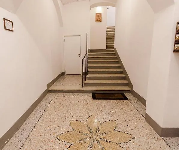 Cartoleria Suite: Spazioso, Moderno E דירה בולוניה