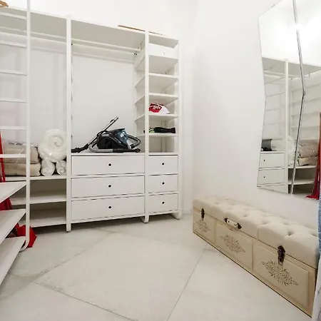 Cartoleria Suite: Spazioso, Moderno E *