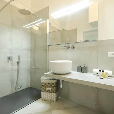 Cartoleria Suite: Spazioso, Moderno E *