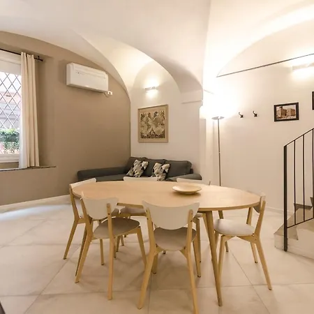 Cartoleria Suite: Spazioso, Moderno E Apartment